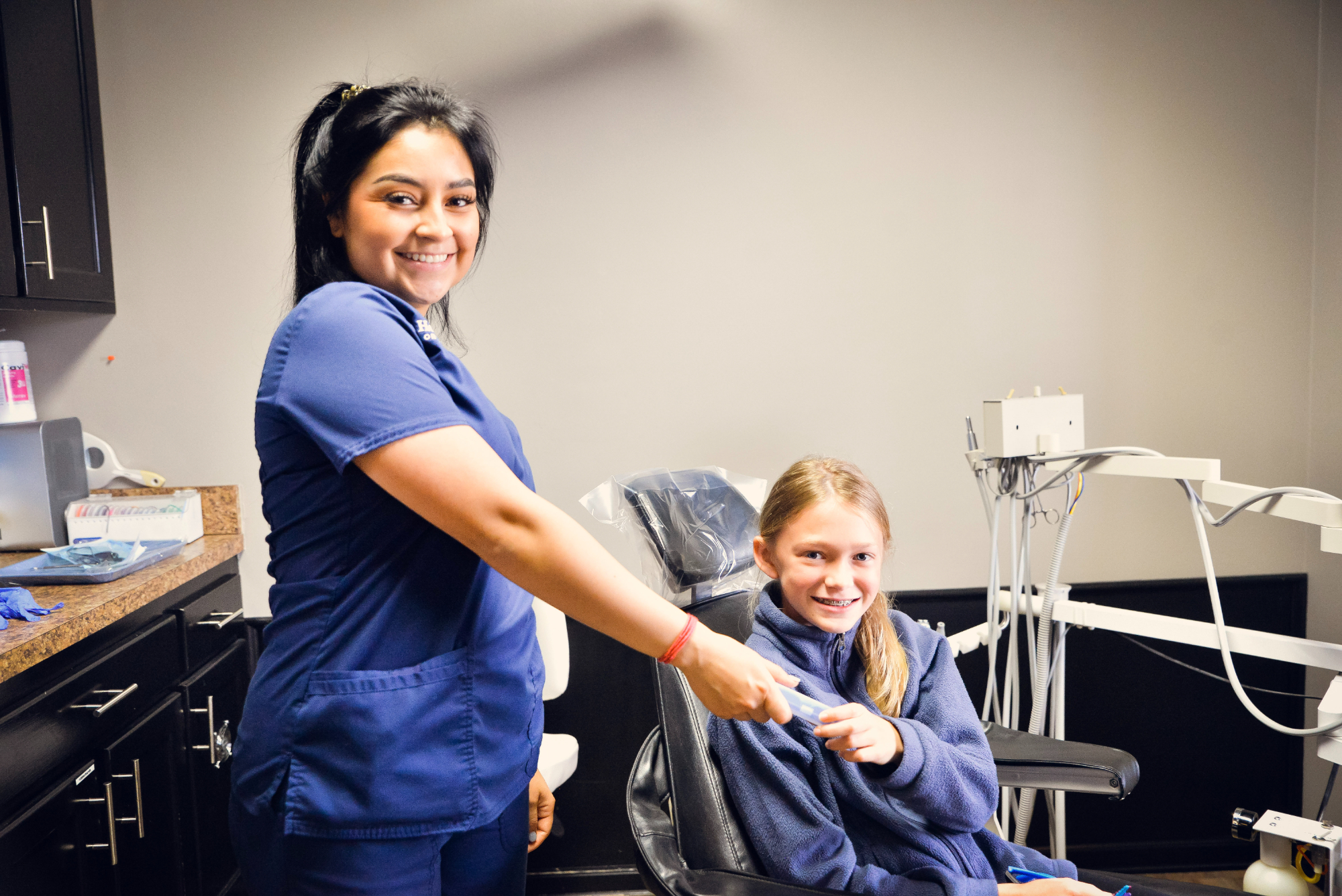 jessica suarez with orthodontic patient